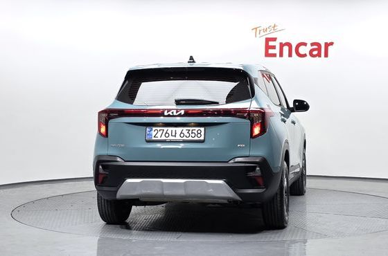 Kia Seltos Gasoline 1.6 Turbo 4WD Trendy — пробег 7 825 км — фото 4 из 5