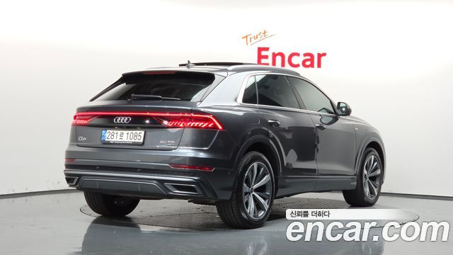 Audi Q8 50 TDI Quattro Premium — пробег 88 449 км — фото 2 из 5