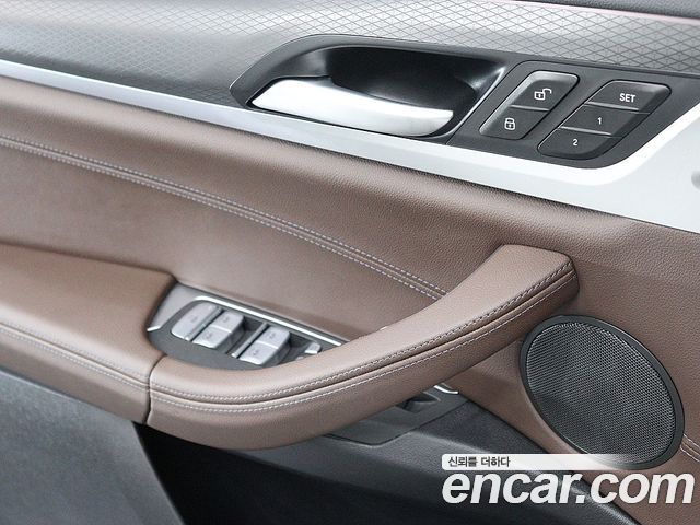 BMW X3 xDrive 20i M Sport — пробег 27 375 км — фото 5 из 5