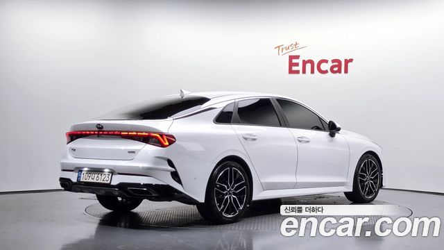 Kia K5 из Кореи Encar