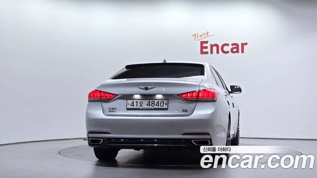 Hyundai Genesis из Кореи Encar