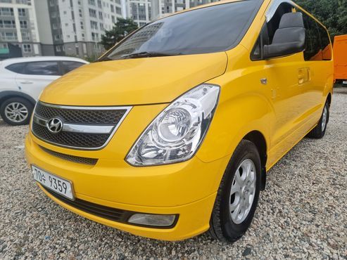 Hyundai Starex 12-Seater Wagon CVX Luxury — пробег 137 000 км — фото 1 из 5