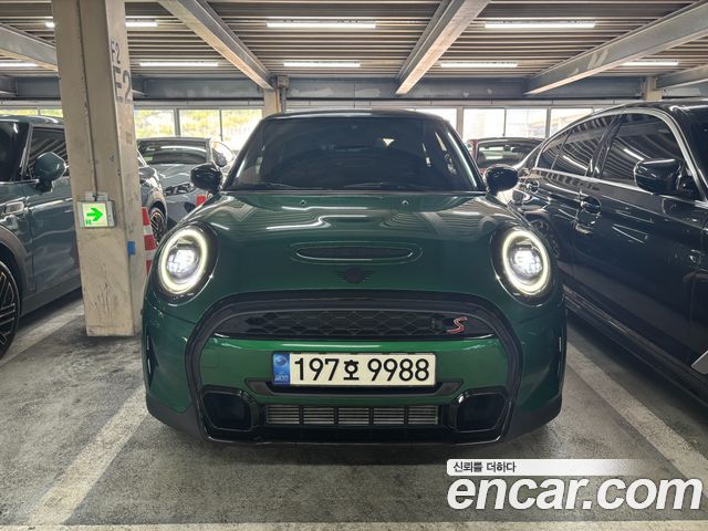 Mini Cooper Classic Third Generation — пробег 45 157 км — фото 2 из 5