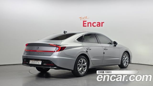 Hyundai Sonata 2.0 Premium Plus — пробег 34 647 км — фото 2 из 5