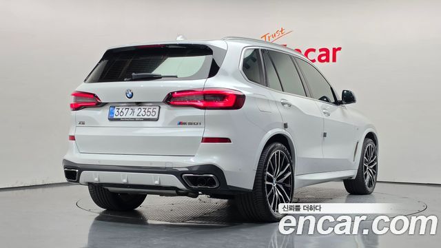 BMW X5 M50i — пробег 33 278 км — фото 2 из 5