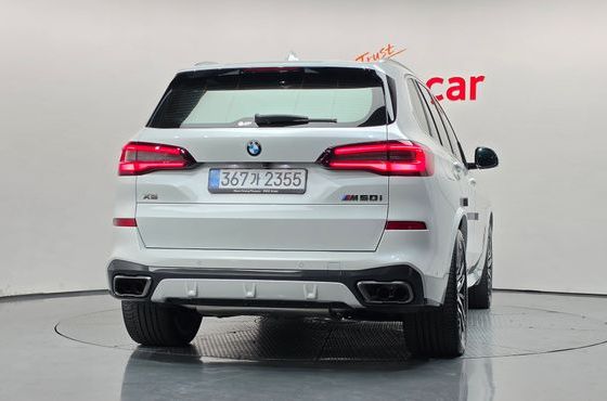 BMW X5 M50i — пробег 33 278 км — фото 4 из 5