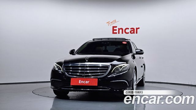 Mercedes-Benz E-Class из Кореи Encar