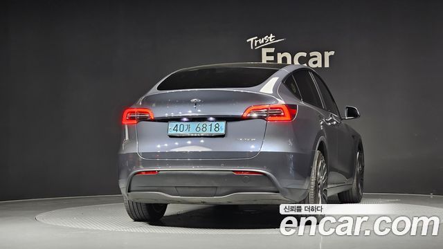 Tesla Model Y Long Range AWD — пробег 98 925 км — фото 4 из 5