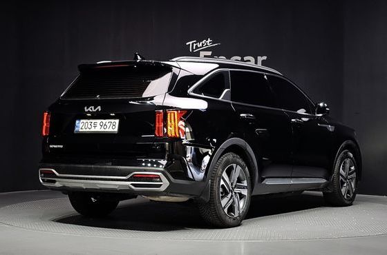 Kia Sorento HEV 1.6 2WD Signature — пробег 24 814 км — фото 2 из 5