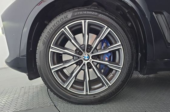 BMW X5 xDrive 30d M Sport — пробег 80 998 км — фото 5 из 5