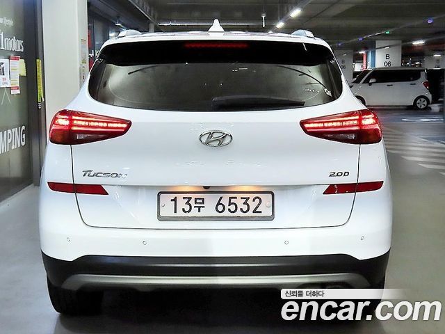 Hyundai Tucson Diesel 2.0 2WD Premium — пробег 141 921 км — фото 5 из 5