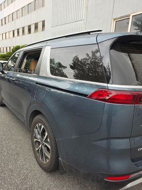 Kia Carnival Diesel 11-Seater Prestige — пробег 88 500 км — фото 4 из 5
