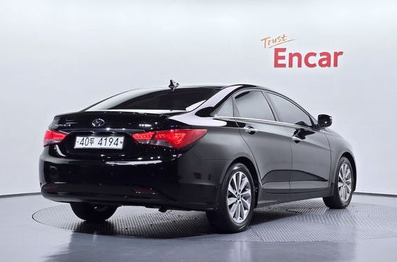 Hyundai Sonata CVVL Attration — пробег 175 510 км — фото 2 из 5