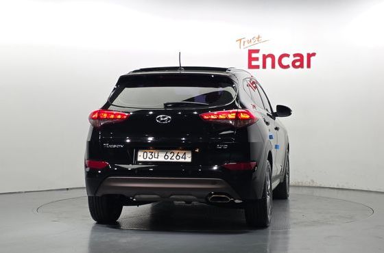 Hyundai Tucson Diesel 1.7 2WD Smart — пробег 122 867 км — фото 4 из 5