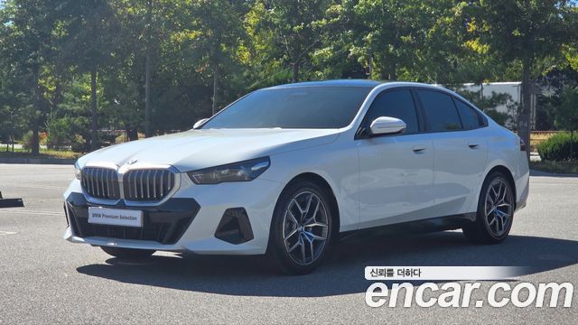BMW 5-Series 523d M Sport — пробег 7 781 км — фото 1 из 5