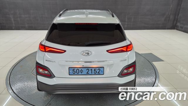 Hyundai Kona Premium — пробег 81 600 км — фото 2 из 5