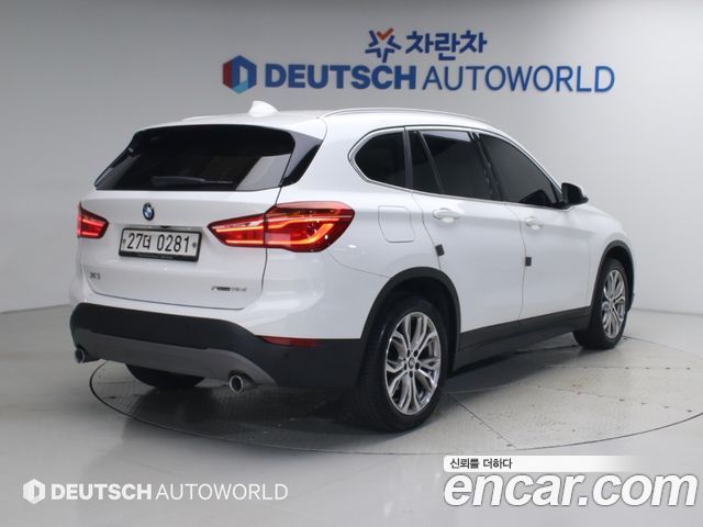 BMW X1 xDrive 18d Premium — пробег 121 359 км — фото 2 из 5