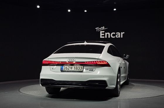 Audi A7 55 TFSI Quattro Premium — пробег 29 764 км — фото 4 из 5