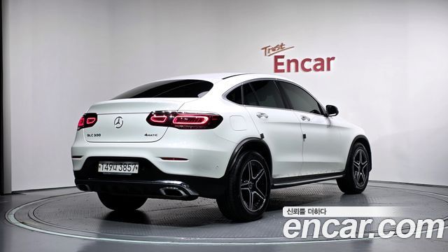 Mercedes-Benz GLC-Class GCL300 4MATIC Coupe — пробег 62 414 км — фото 2 из 5