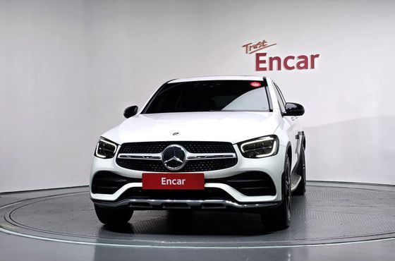 Mercedes-Benz GLC-Class GCL300 4MATIC Coupe — пробег 62 414 км — фото 3 из 5