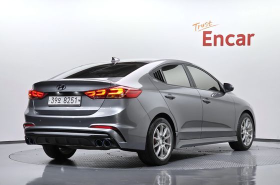 Hyundai AVANTE 1.6 Turbo Sport — пробег 117 966 км — фото 2 из 5