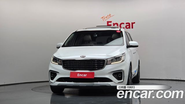 Kia Carnival из Кореи Encar