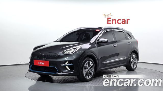 Kia Niro Noblesse — пробег 86 941 км — фото 1 из 5