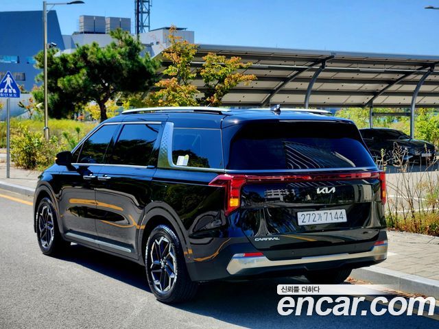 Kia Carnival Diesel 9-Seater Noblesse — пробег 3 977 км — фото 5 из 5