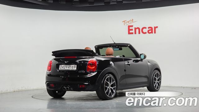 Mini Cooper Convertible Standard 3rd — пробег 97 349 км — фото 2 из 5