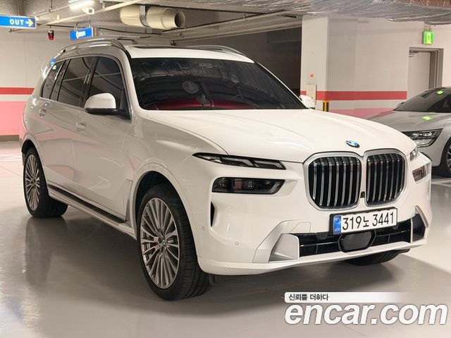 BMW X7 xDrive 40i Design Pure Excellence 7-Seater — пробег 33 906 км — фото 3 из 5