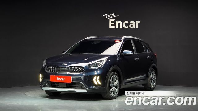 Kia Niro 1.6 HEV Noblesse Special — пробег 154 996 км — фото 1 из 5