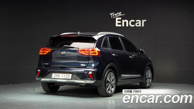 Kia Niro 1.6 HEV Noblesse Special — пробег 154 996 км — фото 2 из 5