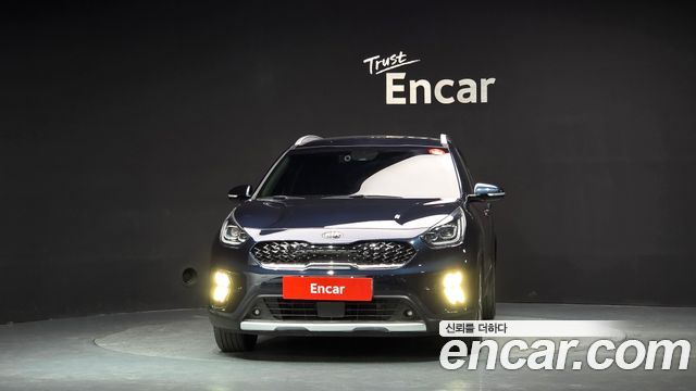 Kia Niro 1.6 HEV Noblesse Special — пробег 154 996 км — фото 3 из 5