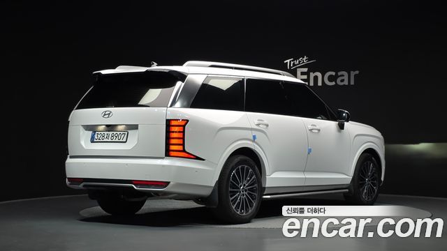 Hyundai Palisade HEV 2.5T 2WD 7-Seater Calligraphy — пробег 14 237 км — фото 2 из 5