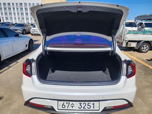Hyundai Sonata 2.0 Premium — пробег 258 530 км — фото 5 из 5