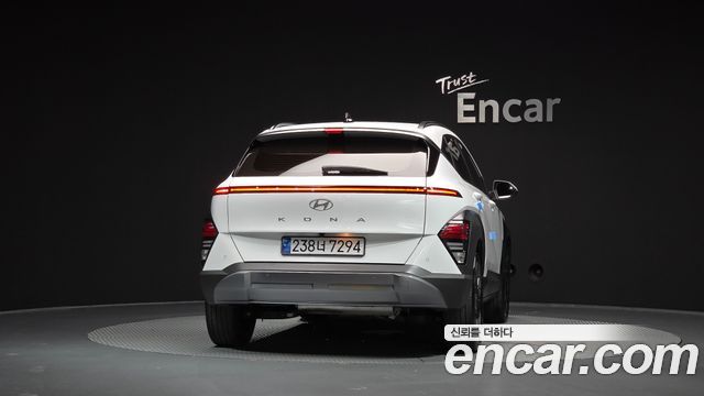 Hyundai Kona из Кореи Encar