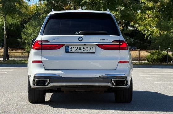BMW X7 xDrive 40d M Sport 6STR — пробег 37 026 км — фото 4 из 5