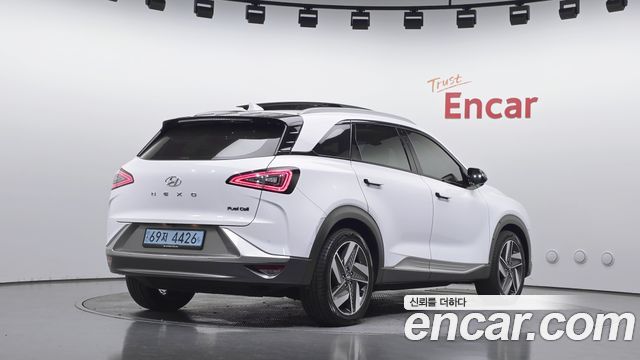 Hyundai Nexo Premium — пробег 69 994 км — фото 2 из 5