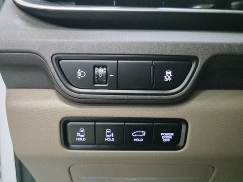 Kia Carnival HEV 9seater Nobless — пробег 9 032 км — фото 4 из 5
