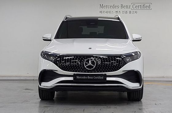 Mercedes-Benz EQB EQB300 4MATIC AMG Line — пробег 9 543 км — фото 3 из 5