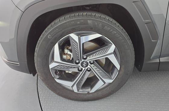 Hyundai Tucson Gasoline 1.6 Turbo 2WD Inspiration — пробег 67 068 км — фото 5 из 5