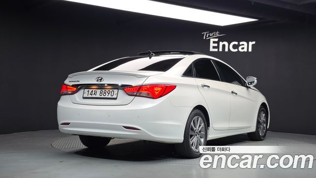 Hyundai Sonata LPI Premium — пробег 217 381 км — фото 2 из 5