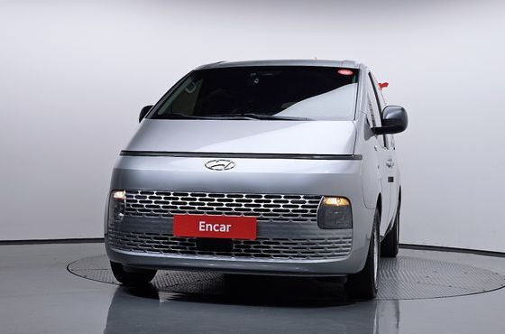 Hyundai Staria Cargo 3-Seater Smart — пробег 134 707 км — фото 3 из 5