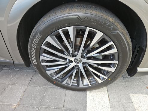 Lexus RX Luxury — пробег 13 322 км — фото 5 из 5