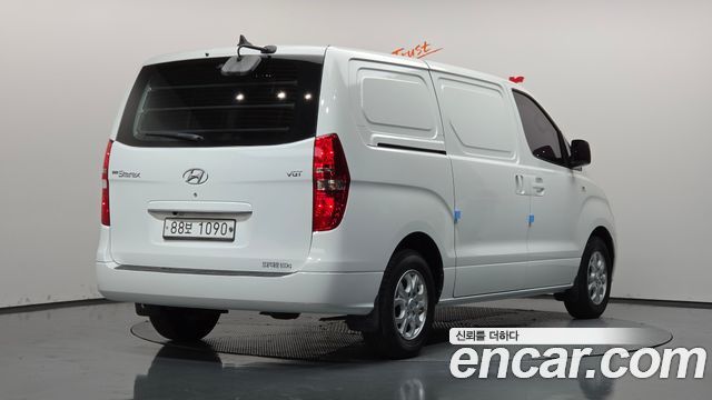 Hyundai Starex 3-Seater VAN CVX Luxury — пробег 74 796 км — фото 2 из 5