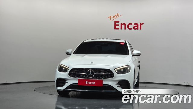 Mercedes-Benz E-Class E220d 4MATIC AMG Line — пробег 112 676 км — фото 3 из 5
