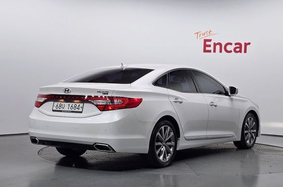 Hyundai Grandeur HG220 Diesel Premium — пробег 240 839 км — фото 2 из 5