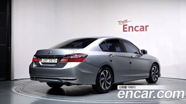Honda Accord 2.4 9th — пробег 123 750 км — фото 2 из 5