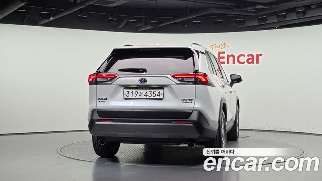 Toyota RAV4 2.5 4WD Hybrid — пробег 97 168 км — фото 4 из 5