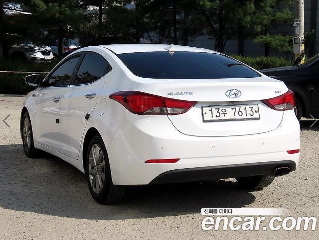 Hyundai AVANTE 1.6 VGT Modern Standard — пробег 256 685 км — фото 3 из 5